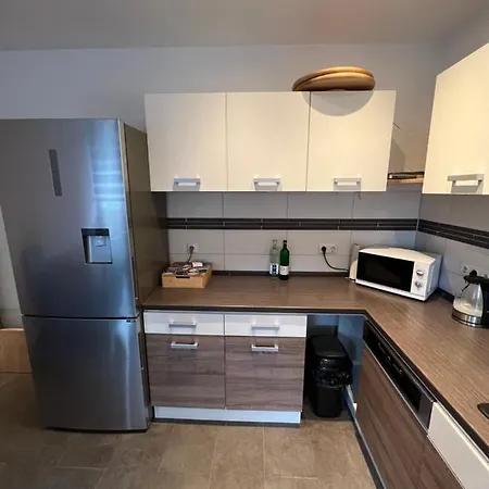 Ferienwohnung Adam Apartment *